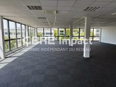 location bureaux 155 m² à 1 504 m²