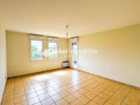 aucamville – appartement t4 de 86 m² – 2 balcons – 1er étage – vendu libre