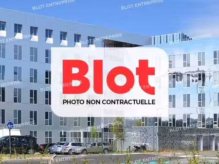 location bureaux auray 56400 48m²