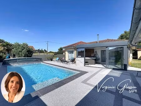 maison de plain pied 4ch  piscine