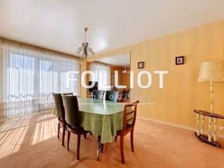 vente appartement 4 pièces à caen le port - ste-thérèse (14000) : à vendre 4 pièces / 87m²