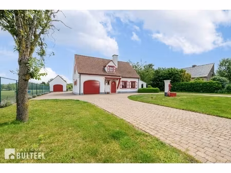 huis te koop in wachtebeke met 3 slaapkamers