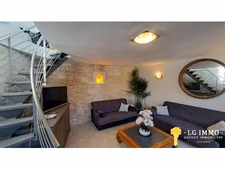 maison atypique 2ch plus bureau avec espaces extérieurs proche plage