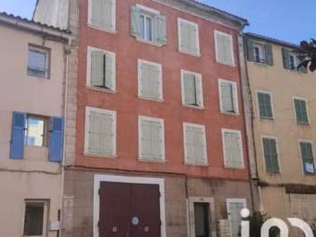 vente immeuble à solliès-pont (83210) : à vendre / 770m² solliès-pont