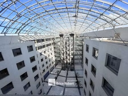 vente bureaux 300 m²