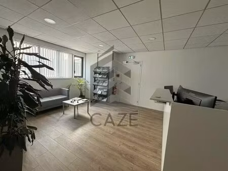 location bureaux 308 m²
