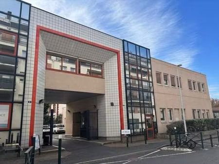 vente bureaux 765 m²