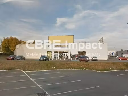 location commerce soissons 02200 771m²