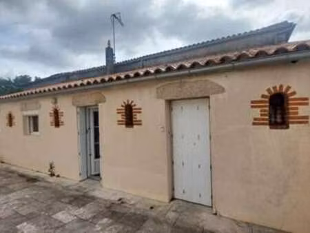 vente maison à saint-mesmin (85700) : à vendre / 93m² saint-mesmin
