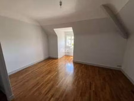 location appartement t1 à coutances (50200) : à louer t1 / 21m² coutances
