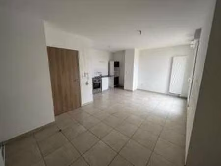 location appartement 3 pièces à saint-herblain nord-sillon-thébaudières (44800) : à louer 