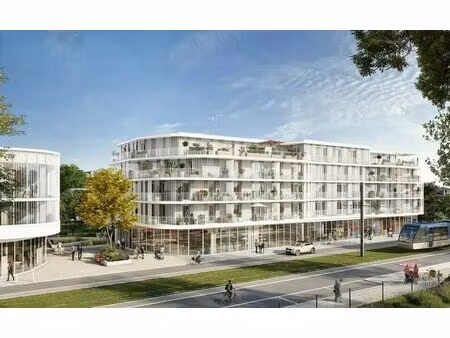 location commerce le bouscat 33110 437m²