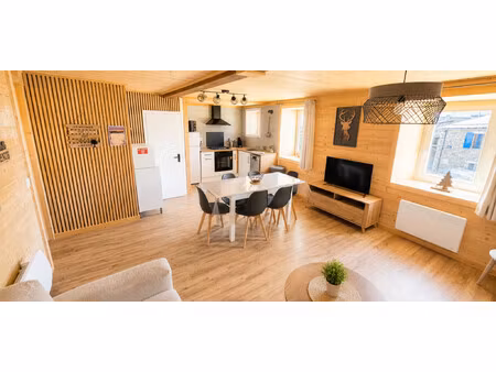 vente maison de village 9 pièces
