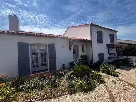 vente maison 6 pièces 137 m² à chateau-d'olonne (85180)  462 000 €