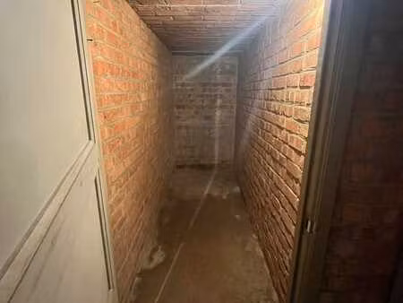 cave sécurisée à louer - etterbeek (la chasse)