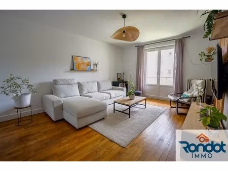appartement 3 pieces / 2 chambres / 67 m2 carrez / balcon / cave