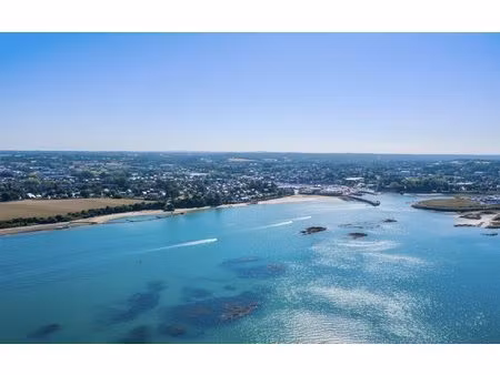 superbe t3 vue mer en rdc surélevé / terrasse et jardin