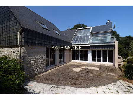 maison de luxe à vendre dans le quartier bernus-kergypt-keruzen-campen