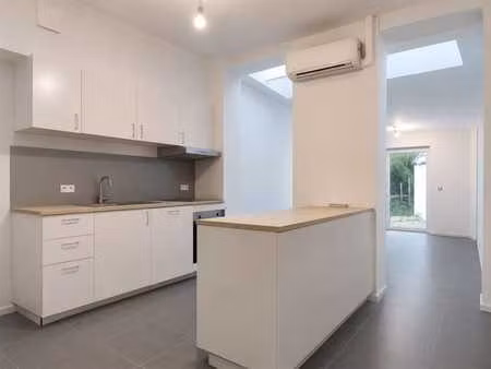 maison complètement rénovée - peb b - rendement 7 4%