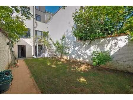 magnifique appartement avec jardin et dépendance