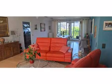 appartement lumineux avec 2 terrasses
