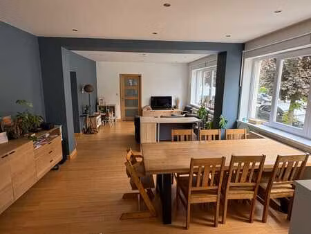 appartement lumineux rdc avec jardin et garage