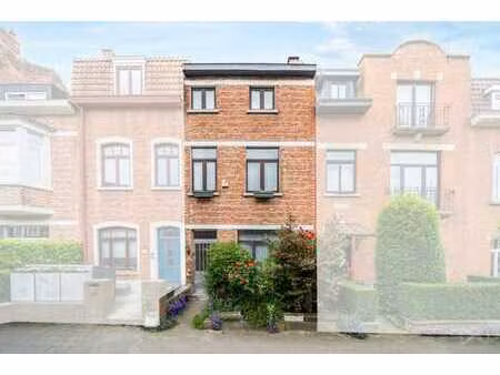 maison 4 chambres avec jardin à rénover