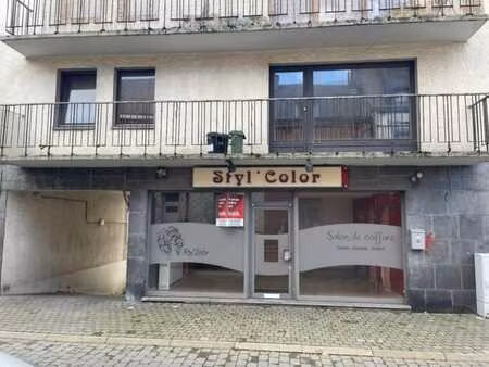a vendre  appartement et commerce