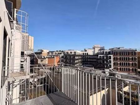 3 grands appartements avec terrasse
