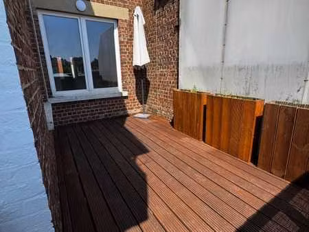 app remis à neuf/terrasse plein sud – uccle/stalle