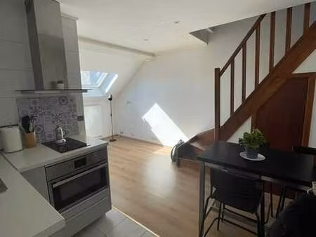 studio lumineux et moderne situé près de l'ulb/vub