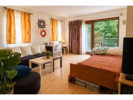 appartement 2 chambres avec balcon à evere