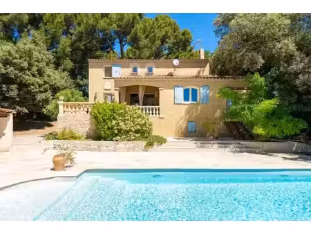 vente maison 4 pièces 123 m² à aubagne (13400)  750 000 €