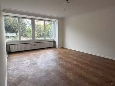 appartement 2 chambres au centre de liège