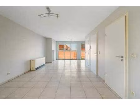 duplex appartement in het stadscentrum van eeklo