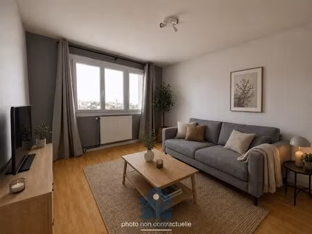 appartement 3 pièces avec cave et stationnement