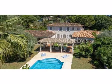 villa avec piscine et jardin mouans-sartoux (06)