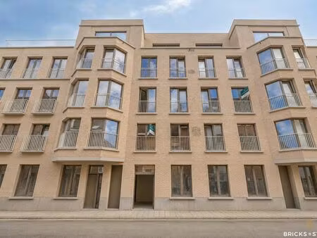appartement à louer à antwerpen € 895 (lpnum) | zimmo