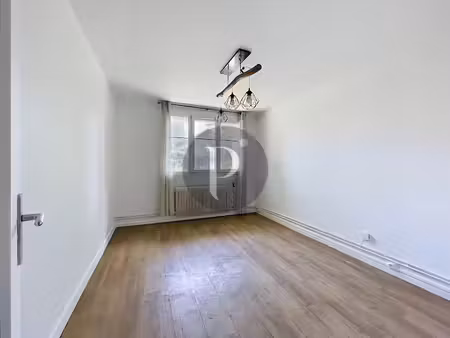 vente appartement 2 pièces 40.73 m² à vitry-sur-seine (94400)  171 000 €
