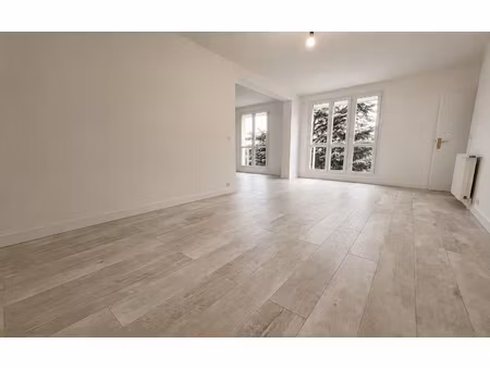 appartement bois d'arcy 4 pièce(s) 79 29 m2