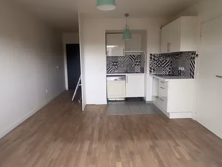 appartement 2 pièces avec balcon