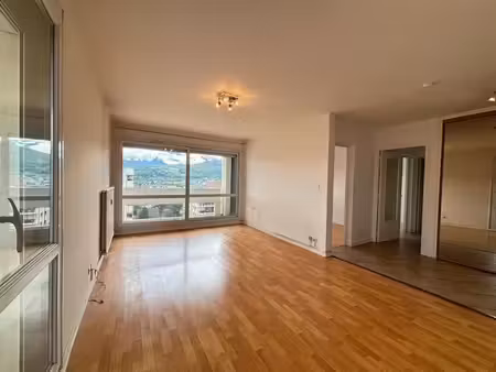 vente appartement 3 pièces 62 m² à echirolles (38130)  145 000 €