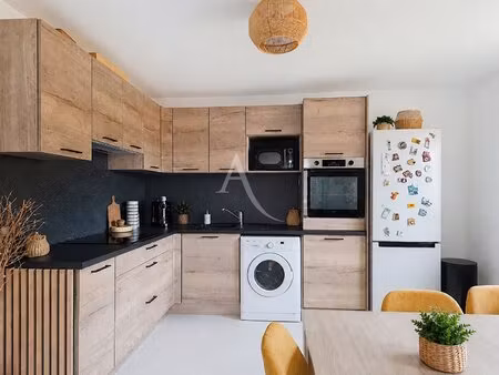 billère - appartement t3 avec balcon  ascenseur et double stationnement
