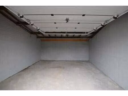 garage à louer à colfontaine  rue sainte-barbe