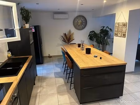 maison avec piscines 