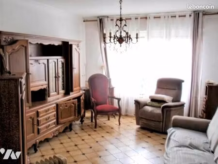 maison 7 pièces 110 m²