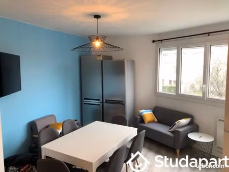 chambre 1 pièce 97 m²
