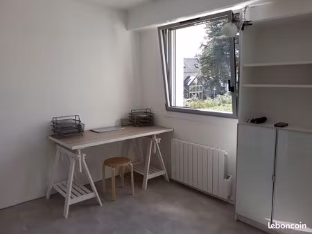 studio meublé 25m2 centre ville de vannes
