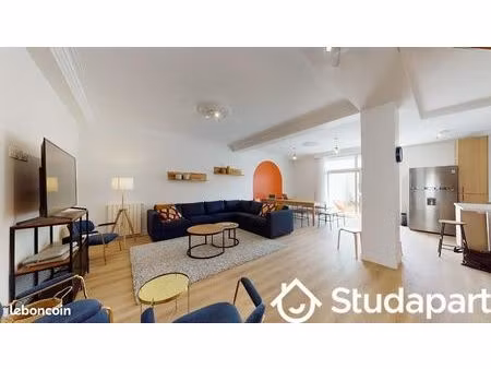 chambre 1 pièce 11 m²