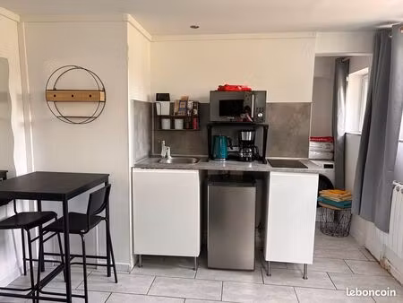 studio meublé